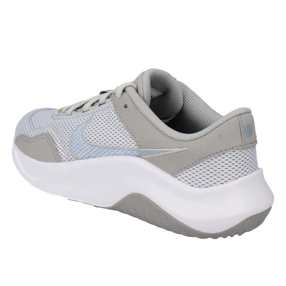 Nike Legend Essential 3 NN women’s Low Top Lace Up Sneakers Gray DM1119-008 - Picture 2 of 7